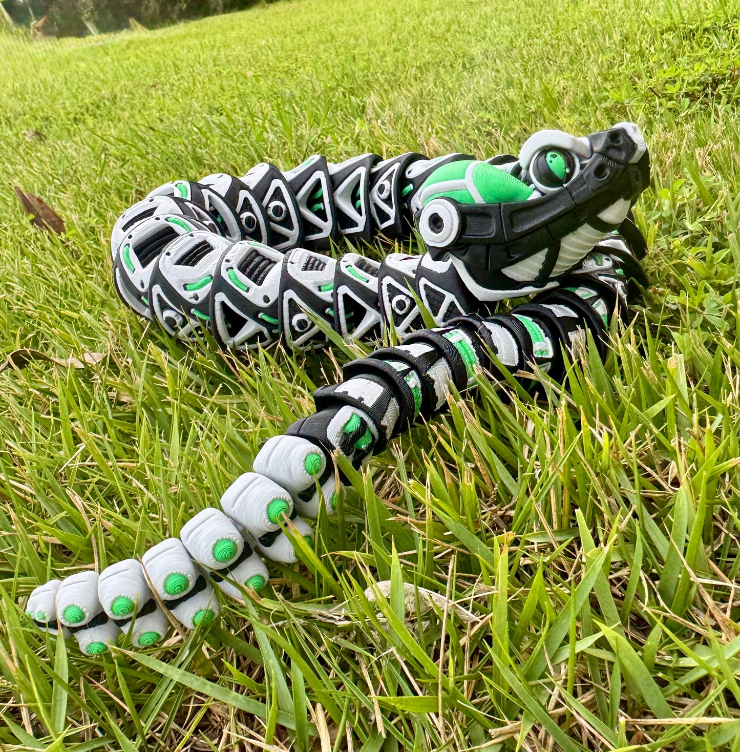 MM Robo Rattle Snake
